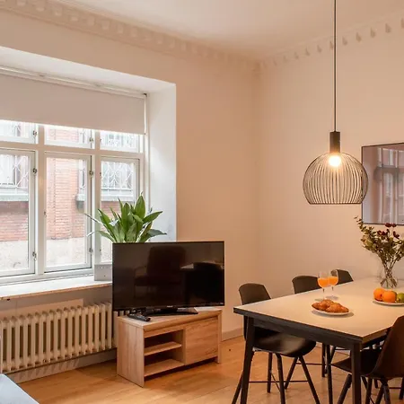 Cosy In The Heart Of Apartment